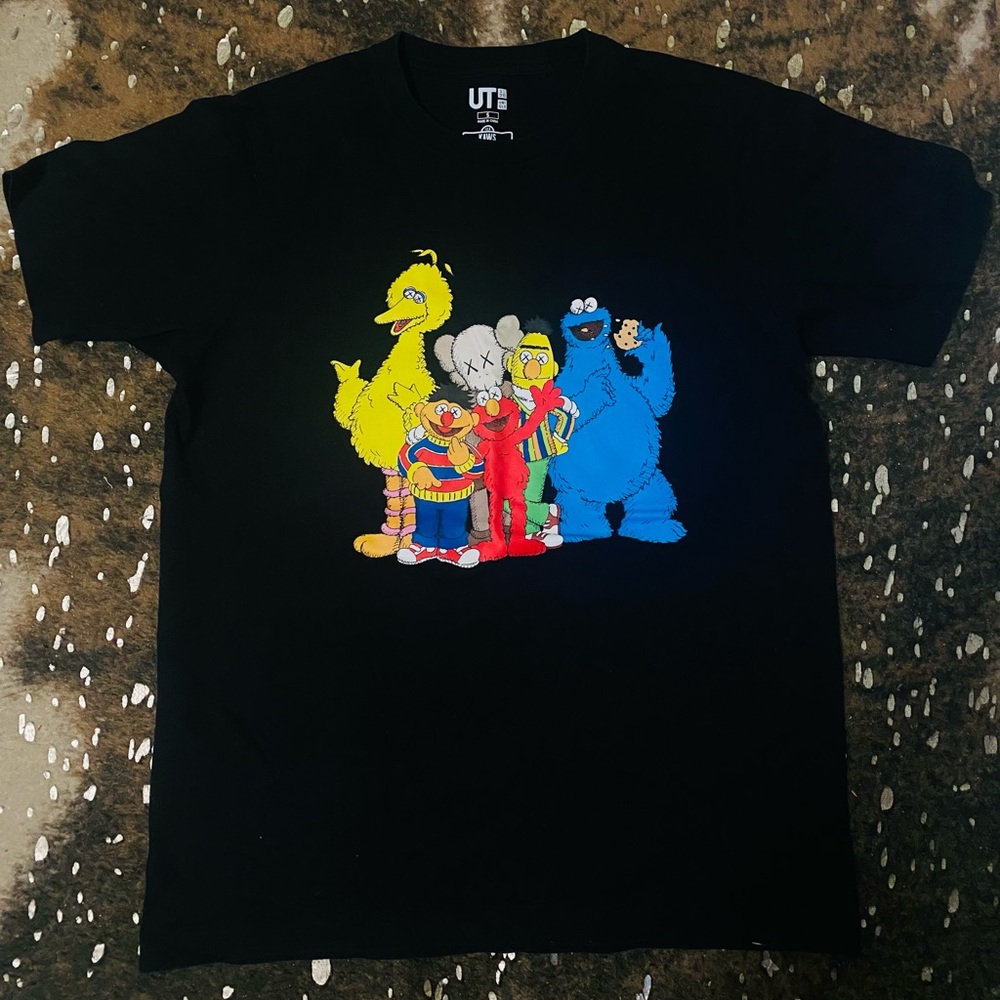 Black Uniqlo Kaws Sesame Street T-shirt